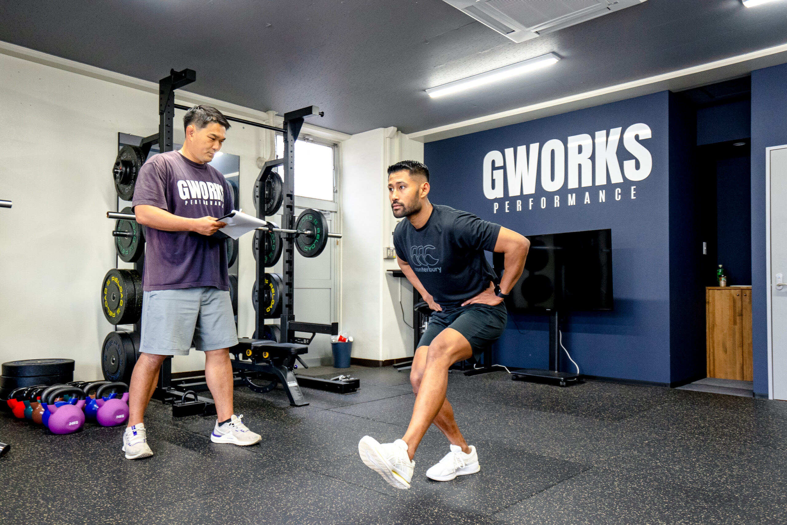 働くアスリートのトレーニング風景